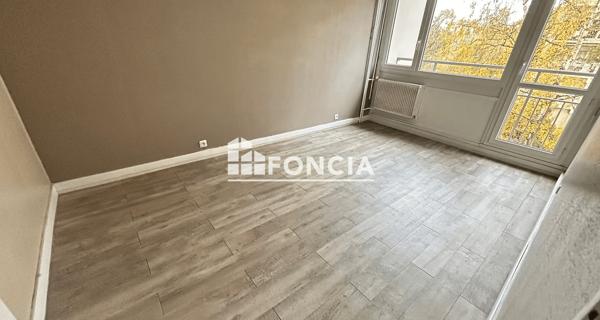 Location Appartement 3 pièces 64 m² - Antony 92160