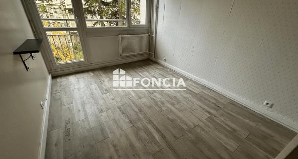 Location Appartement 3 pièces 64 m² - Antony 92160