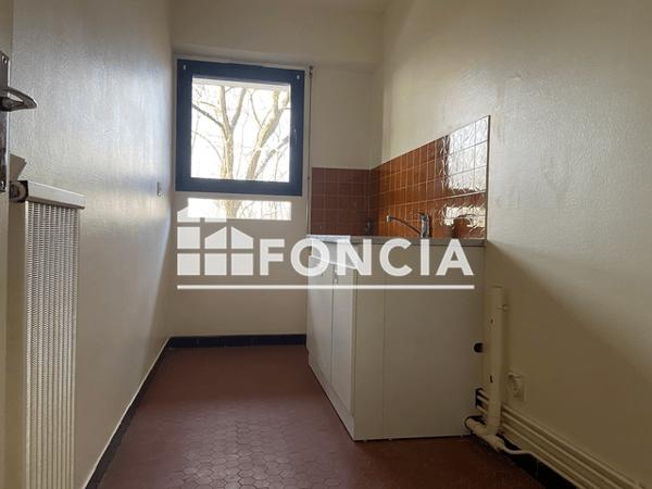 Location Studio 29.23 m² - BATIMENT 3 Gien 45500