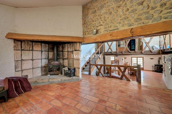 A vendre - Domaine agricole de 158 Hectares - Haute Provence