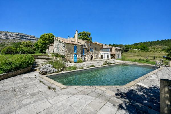 A vendre - Domaine agricole de 158 Hectares - Haute Provence