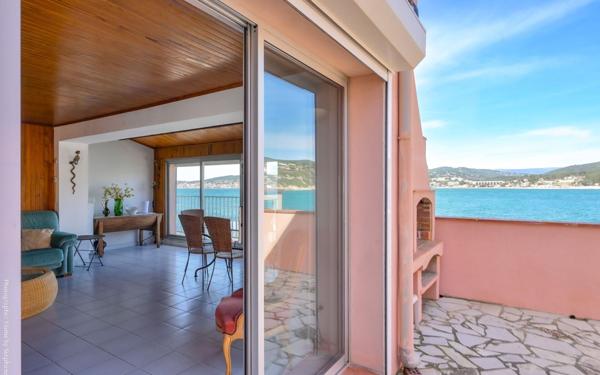 Appartement à vendre    4 pièces • 100 m2 Sanary-sur-Mer