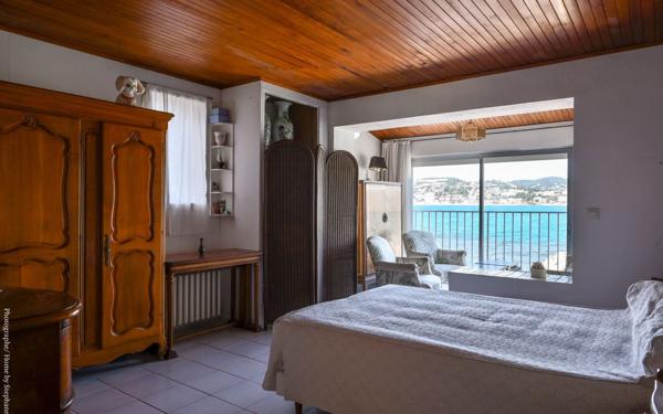Appartement à vendre    4 pièces • 100 m2 Sanary-sur-Mer