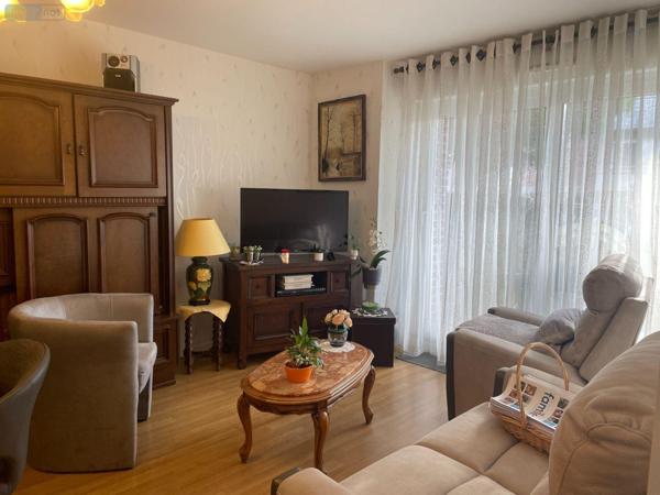 Appartement à vendre à Bailleul dans le Nord (59270), ref : F30414