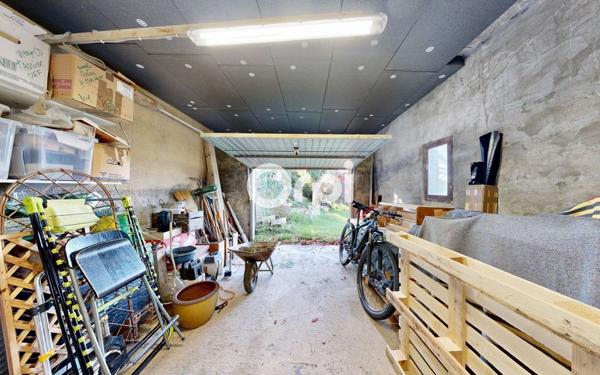 Maison à vendre    4 pièces •  Largentière