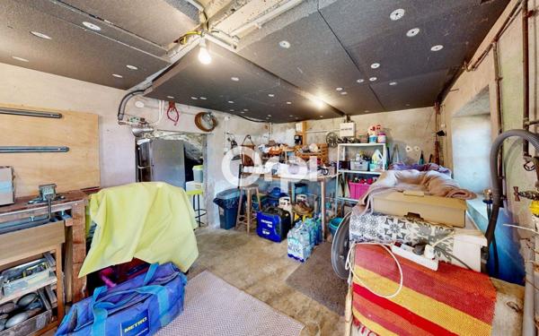 Maison à vendre    4 pièces •  Largentière