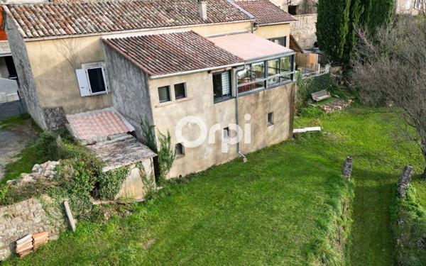 Maison à vendre    4 pièces •  Largentière