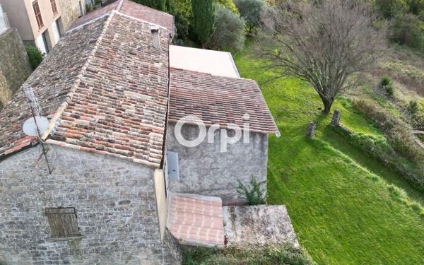 Maison à vendre    4 pièces •  Largentière