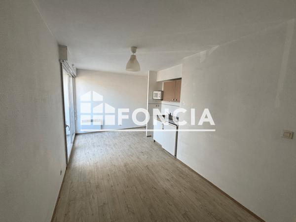 Location Appartement 2 pièces 31.51 m² - 3 RUE ROBERT DESNOS La Riche 37520