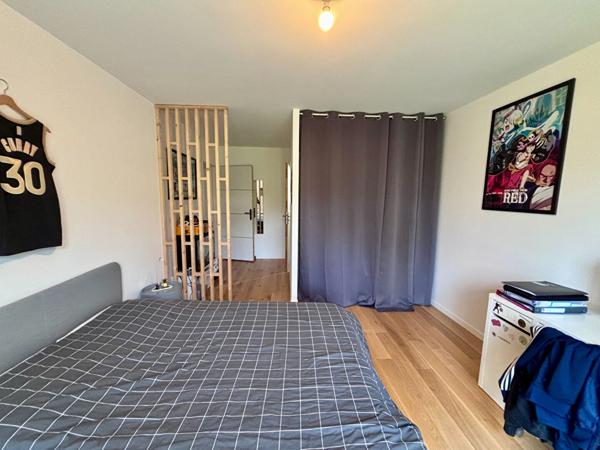 Maison de plain pied 252m² - Piscine - Château-Gontier