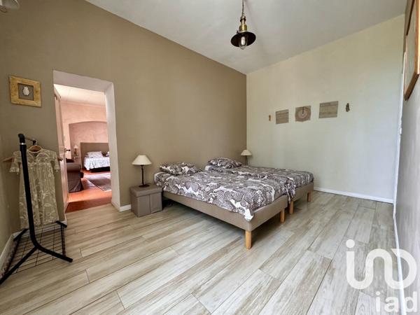 Maison à vendre 9 pièces 322 m² Arles