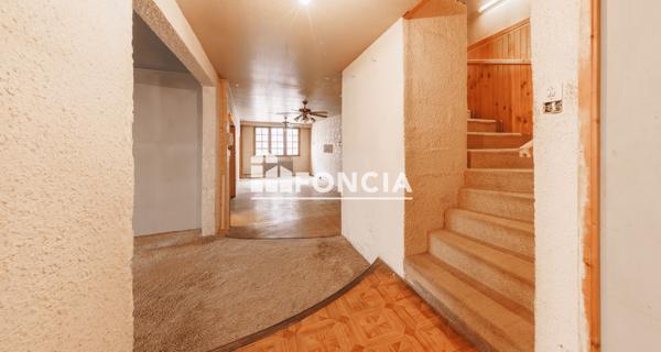 À vendre Maison 5 pièces 207.03 m² - Beaumont 63110