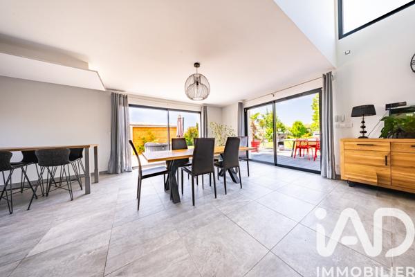 Maison à vendre 6 pièces 170,78 m² Ruffey-lès-Echirey
