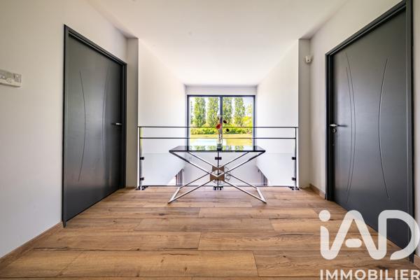 Maison à vendre 6 pièces 170,78 m² Ruffey-lès-Echirey