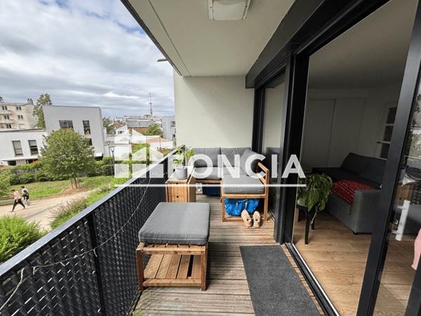 Location Appartement 4 pièces 84.16 m² - 2 RUE MICHEL SERVET Rennes 35000