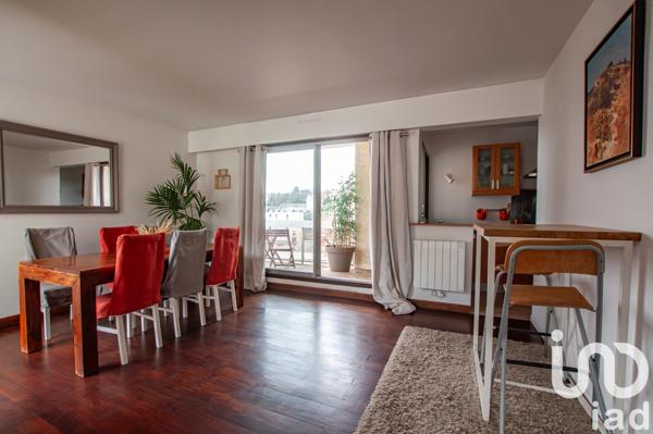 Appartement 3 pièces de 79 m² à Le Pecq (78230)