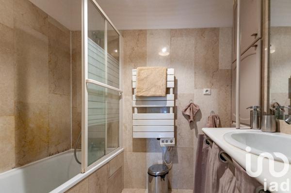 Appartement 3 pièces de 79 m² à Le Pecq (78230)