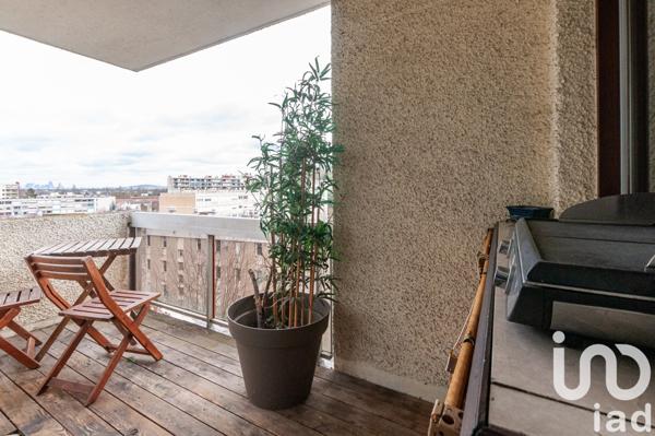 Appartement 3 pièces de 79 m² à Le Pecq (78230)