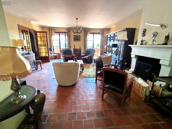 Maison individuelle à vendre à Le Mans dans la Sarthe (72000), ref : PB-1747   
Gazonfier