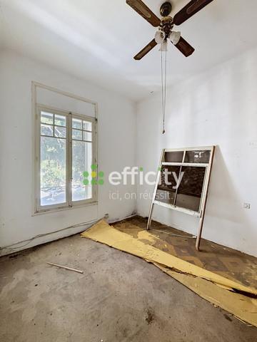 Maison
         6 pièces
        - 120 m² 385 000 € *