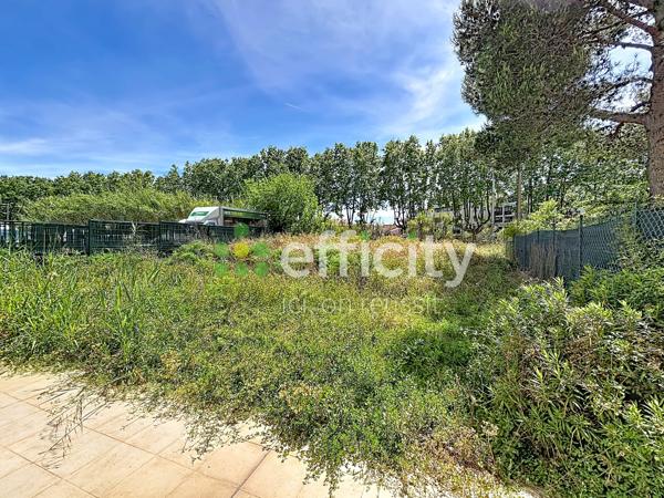 Maison
         6 pièces
        - 120 m² 385 000 € *