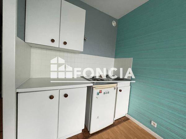 Location Studio 20.5 m² - 128-130 RUE PAUL DOUMER Loos 59120