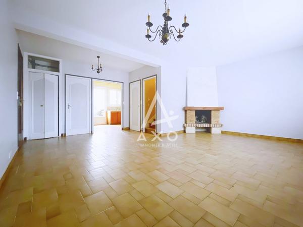 Maison de Ville 4 Chambres grange et terrain clos