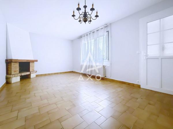 Maison de Ville 4 Chambres grange et terrain clos