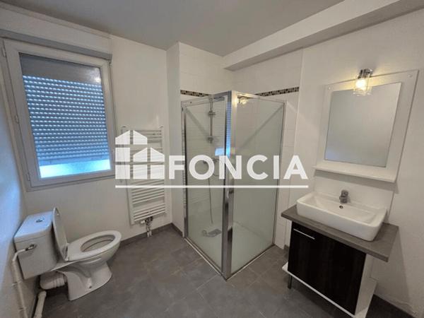 Location Studio 28.38 m² - 324-342 RUE DE LA REPUBLIQUE Laigneville 60290