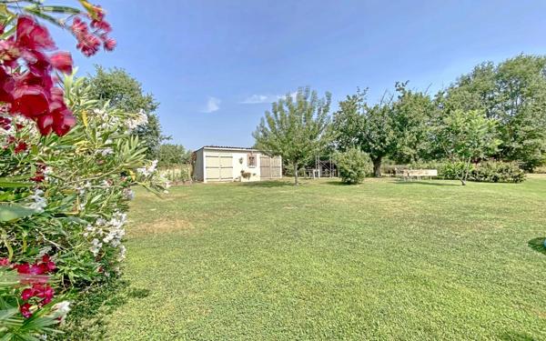 Maison à vendre    5 pièces • 160 m2 Labastidette