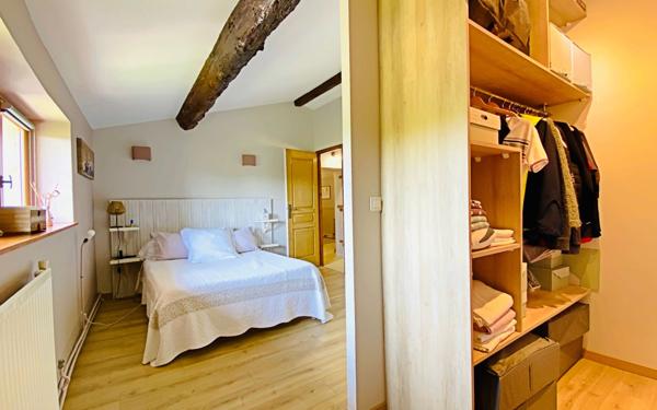 Maison à vendre    5 pièces • 160 m2 Labastidette