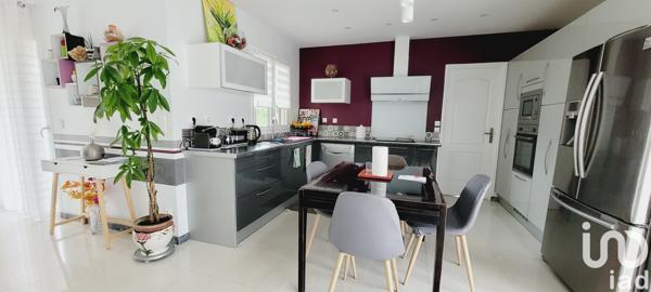 Maison à vendre 9 pièces 240 m² Le Plessis-Trévise