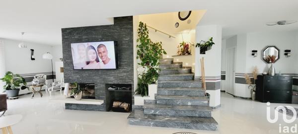 Maison à vendre 9 pièces 240 m² Le Plessis-Trévise