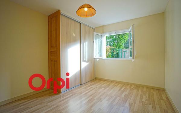 Maison à vendre    8 pièces •  Bernay