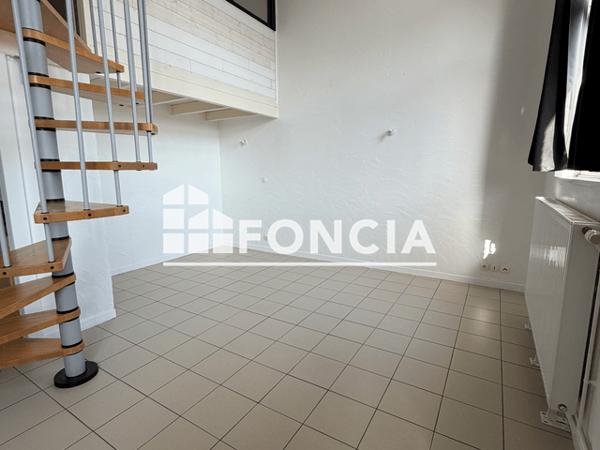 Location Appartement 3 pièces 67.07 m² - 20 RUE PORTE GAYOLE Boulogne Sur Mer 62200
