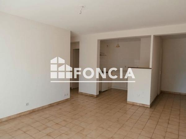 Location Appartement 3 pièces 57.91 m² - 33 RUE DES REMBERGES AUX PIERRIERES Angouleme 16000