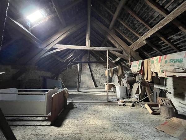 Maison à vendre |  Azerables |  2 pièces | 56 m²