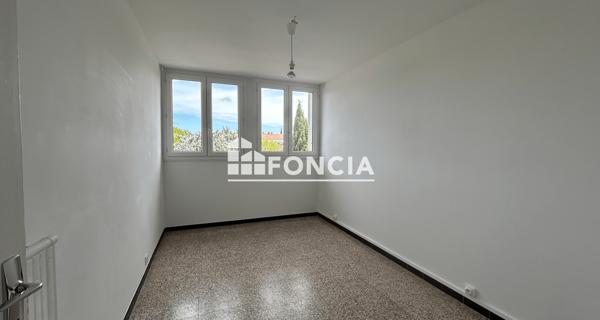 Location Appartement 3 pièces 59.2 m² - Orange 84100
