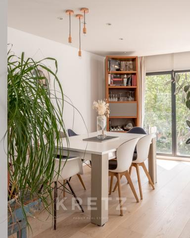 Hôtel particulier contemporain avec terrasse sur le toit