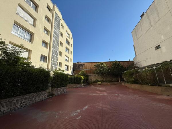 Appartement 53.01m² – Paris