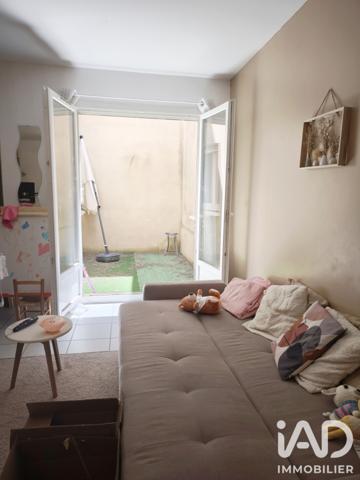 Appartement à vendre 3 pièces 55 m² Althen-des-Paluds