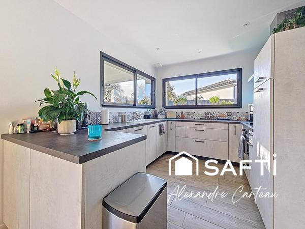 Maison 6 pièces 123 m² 4 chambres, garage