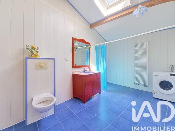 Maison à vendre 10 pièces 246,5 m² Sainte-Pazanne