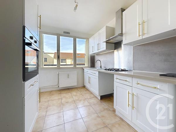 Appartement F4 à vendre  4 pièces - 72 m2 TROYES - 10