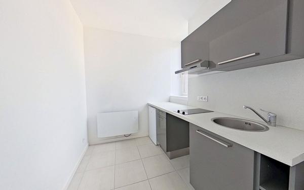 Appartement à vendre    1 pièce • 39 m2 Champagne-au-Mont-d'Or