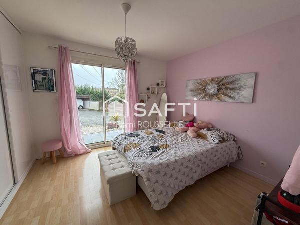 Superbe maison de 165m2 sur un terrain de 3200m2.