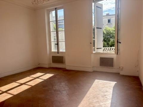 Avignon (84000) Appartement 4 pièces 88 m2 centre-ville