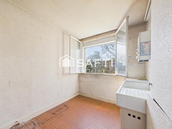 SAINT-CLOUD - Val d’Or appartement 2 pièces 44m2 A Rénover