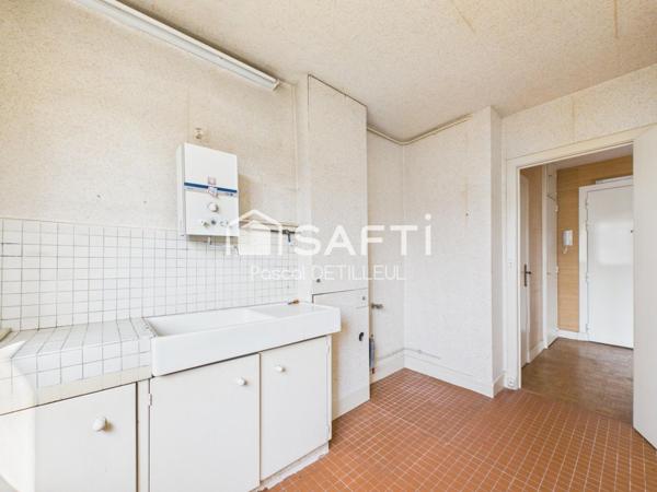 SAINT-CLOUD - Val d’Or appartement 2 pièces 44m2 A Rénover