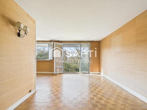 SAINT-CLOUD - Val d’Or appartement 2 pièces 44m2 A Rénover